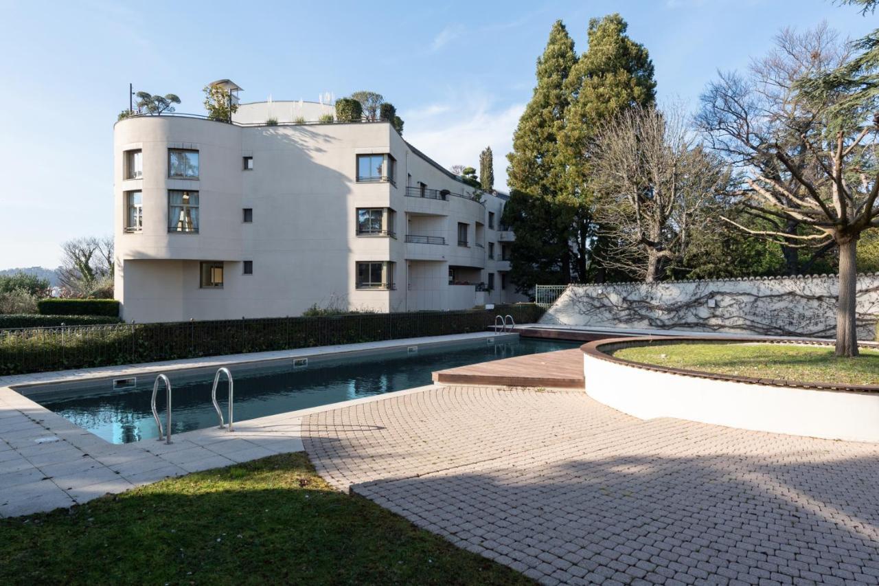 L'HAUTERIVE - Magnifique T3 piscine tennis Caluire Extérieur photo