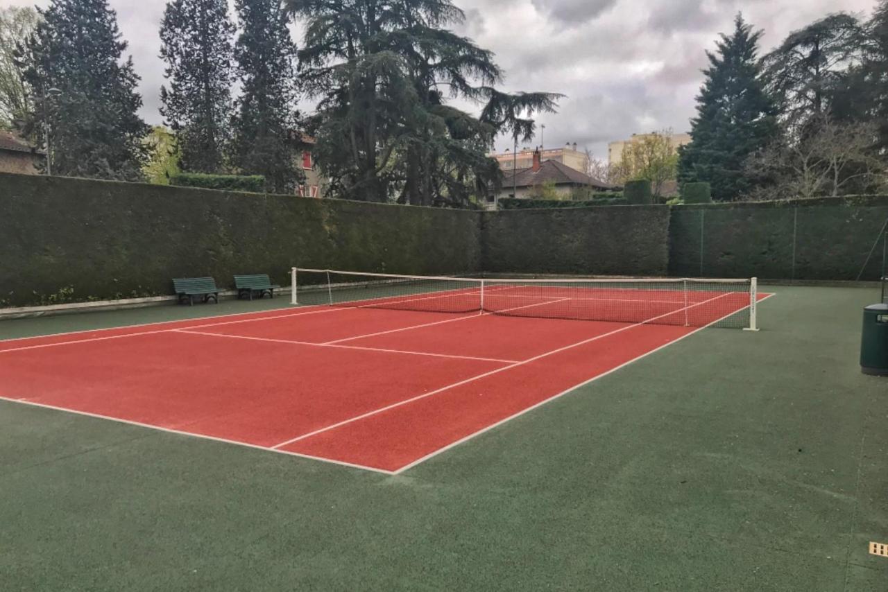 L'HAUTERIVE - Magnifique T3 piscine tennis Caluire Extérieur photo